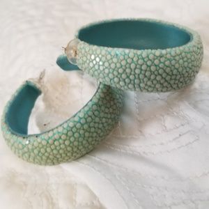 VIVO Mint Shagreen Stingray hoop earrings